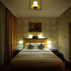 2* فندق Creek Gate Hotel-baithans
